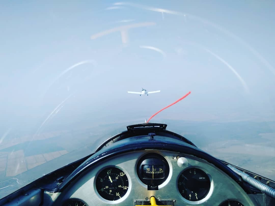 Motorless airplane